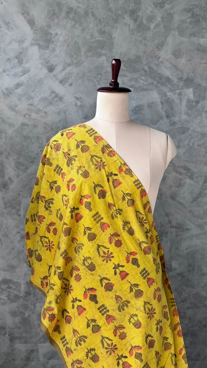 JAIPUR COTTON AJRAKH FLORAL PRINTED FABRIC 
