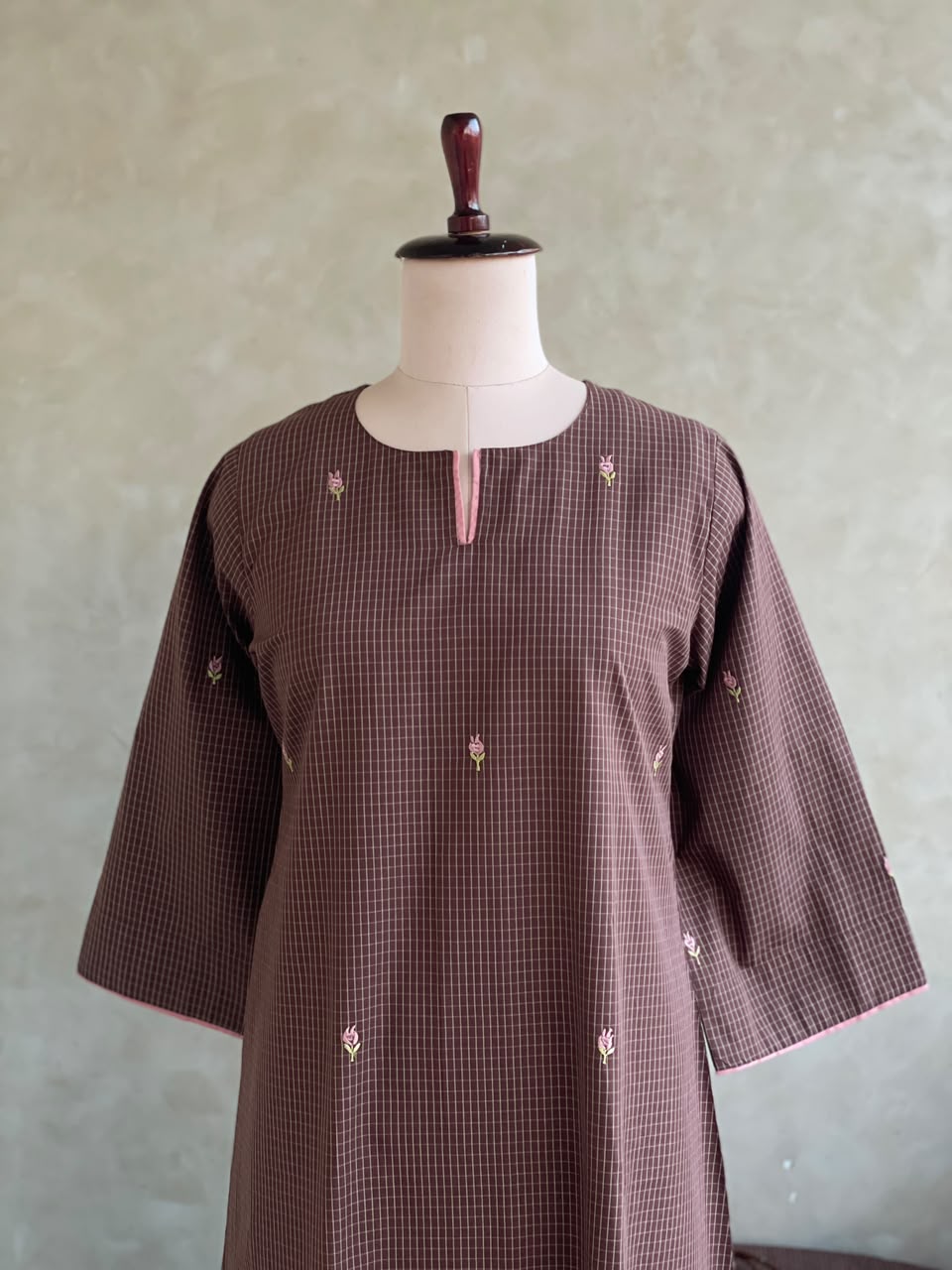 COTTON CHECK MECHINE EMBROIDERED BUTTAS CO-ORDSET DNO:926
